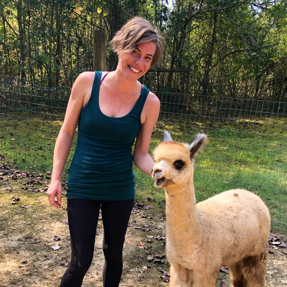 Meet your Posher, Crystal